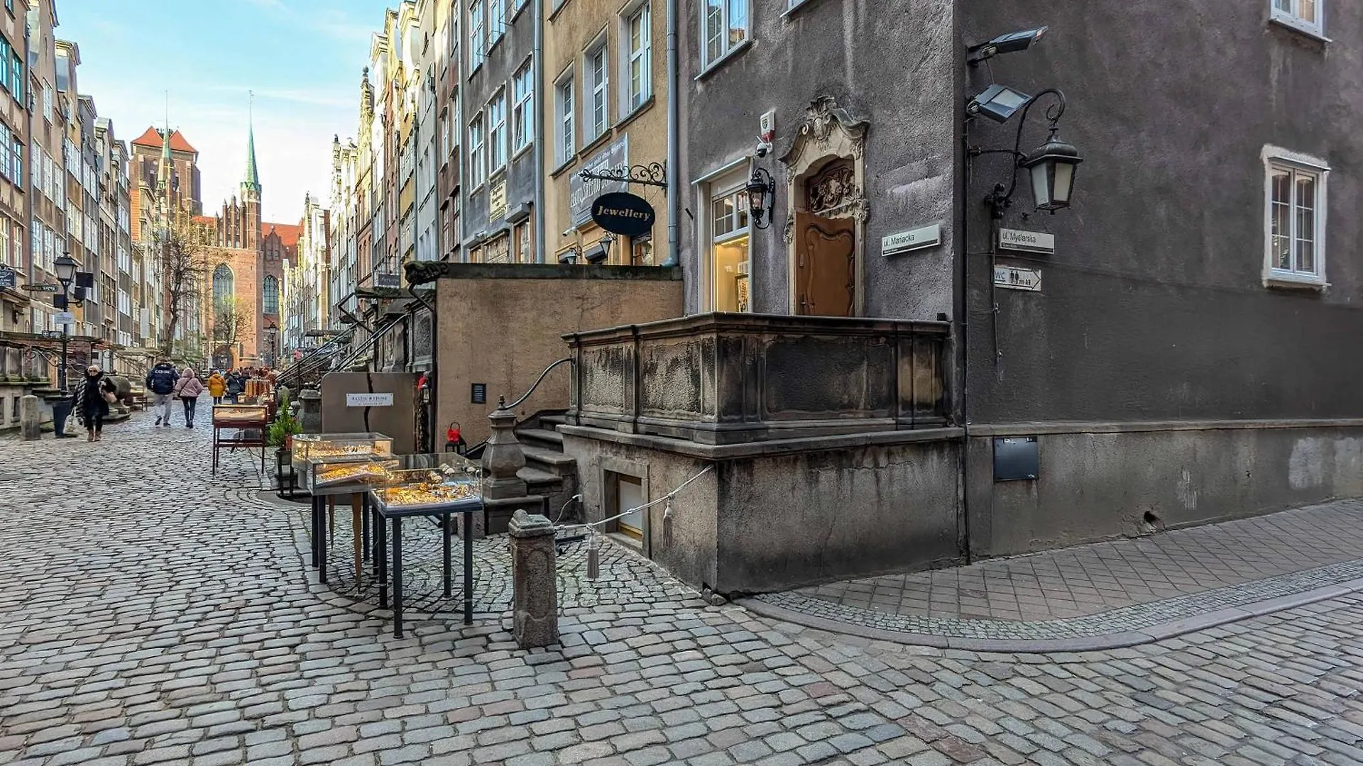 Luksusowy Apartament W Gdansku Przy Motlawie I Rynku Z Biurkiem Do Pracy Zdalnej By Noclegi Renters Poland